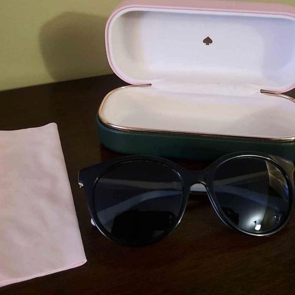Kate Spade Sunglasses - Picture 10 of 10